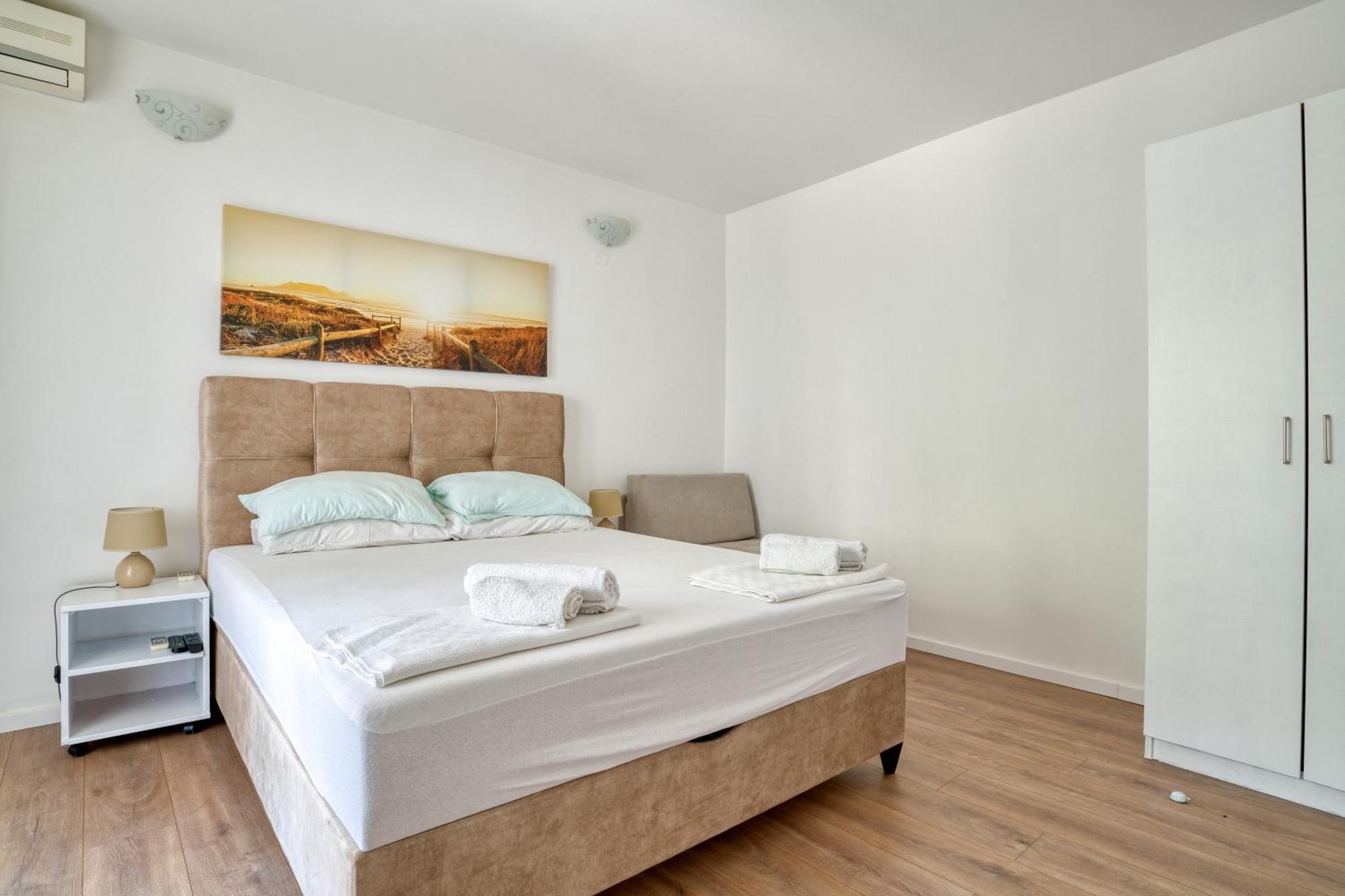 Apartman Zenta Petrovac Bagian luar foto