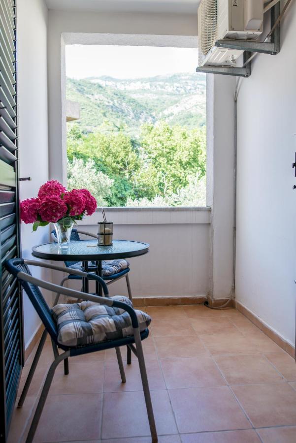 Apartman Zenta Petrovac Bagian luar foto