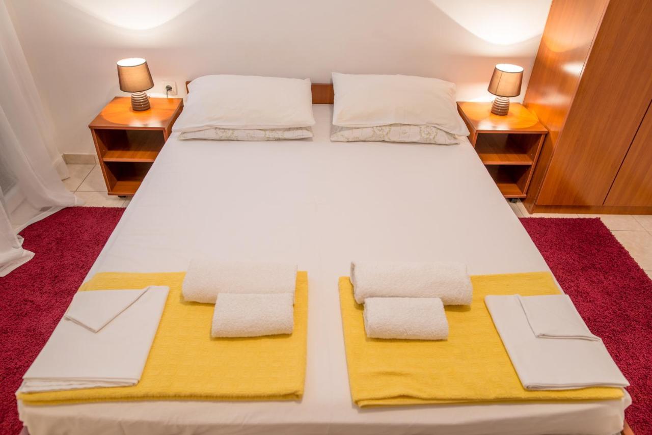 Apartman Zenta Petrovac Bagian luar foto